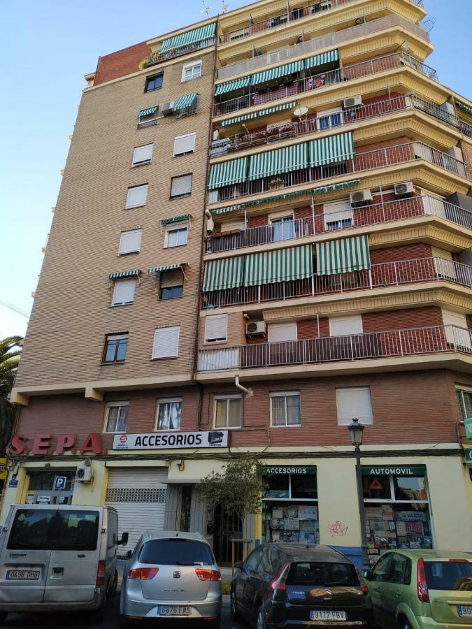 Apartamento Turistico En Валенсия Экстерьер фото